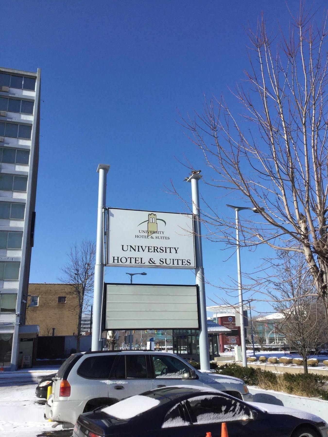 University Hotel And Suites Cleveland Exterior photo